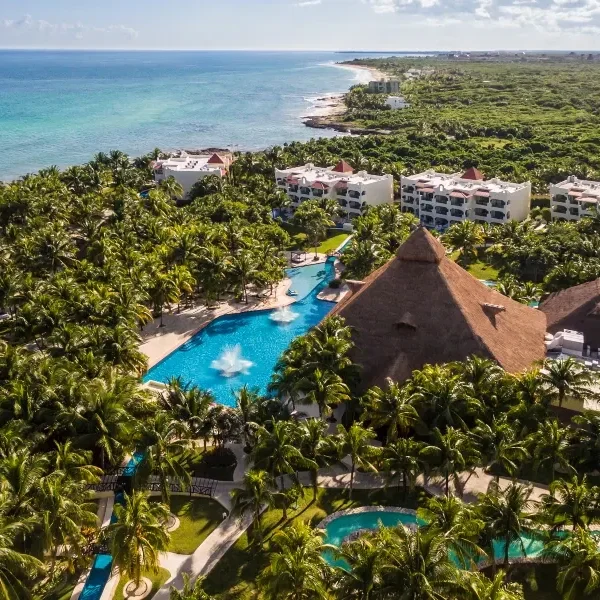 ficha-hotel-royale